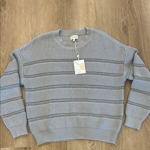 Thread & Supply Women’s Metallic stripped Gray Crew Neck Sweater Size M